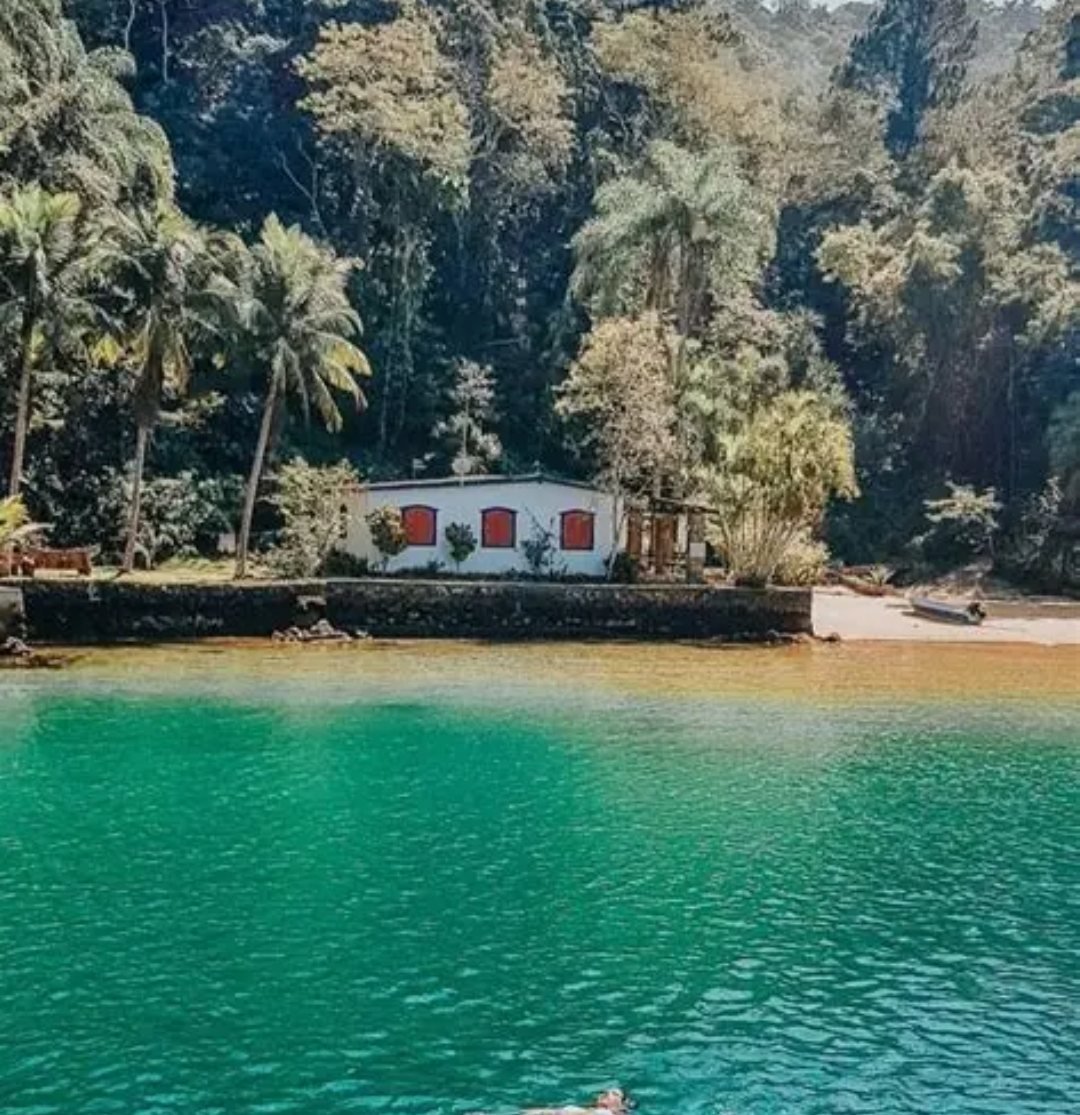 Passeio Meia Volta — Ilha Grande